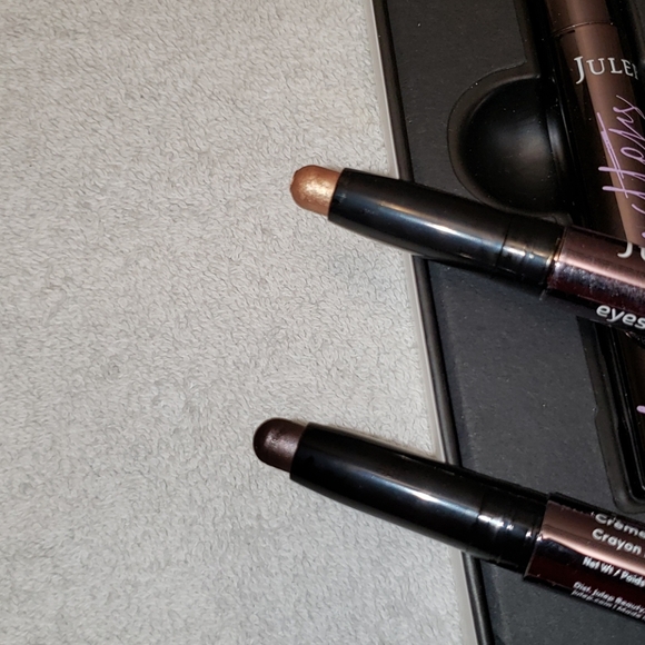 Work It Trend in Ten Julep makeup kit - Picture 3 of 6